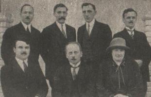 Pedagogues of the Ukrainian Secondary School. Sitting left is Ivan Kobyzs’kyi (director in 1930–1933), in the middle Yakym Yarema (director in 1925–1928). The second from left stands Marko Khlyur, the head between 1933–1936.